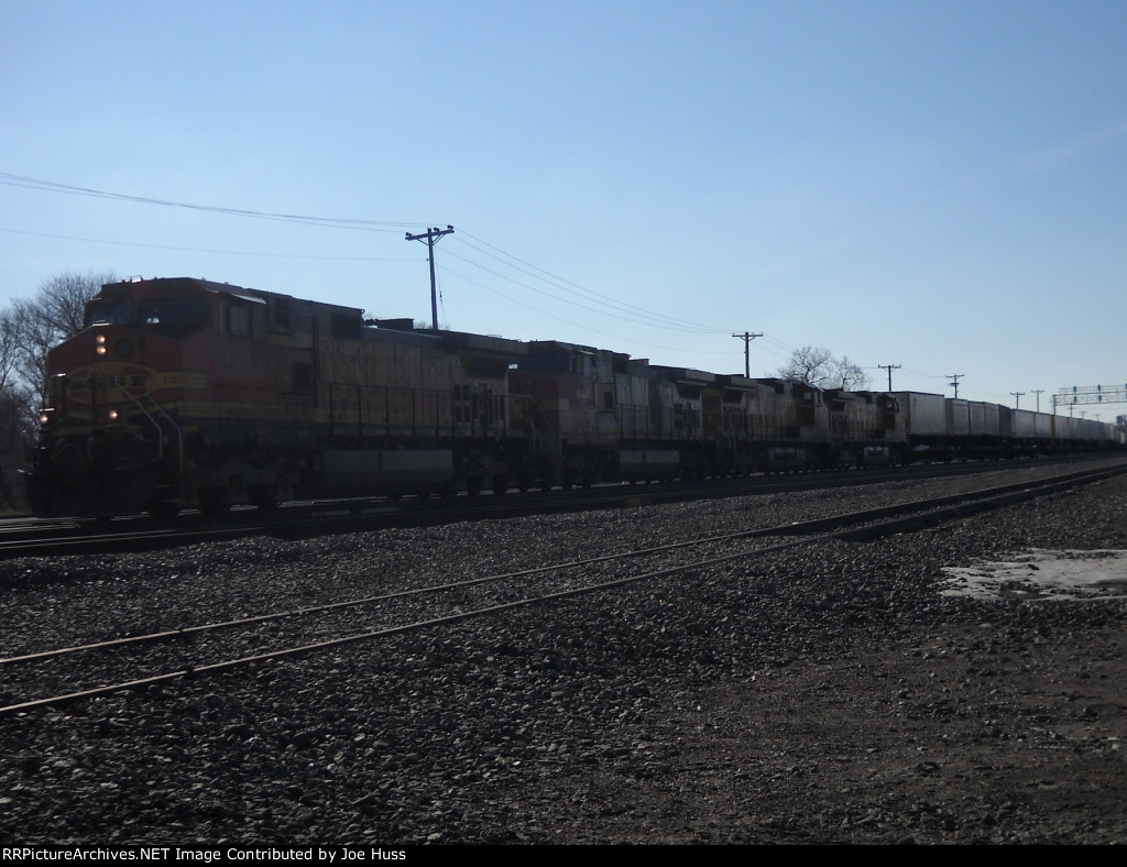 BNSF 4733 West